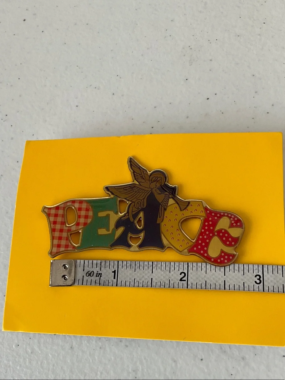 PEACE' Decorative Pin